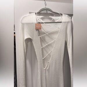 MISS LOLA BOUTIQUE Sheer white midi